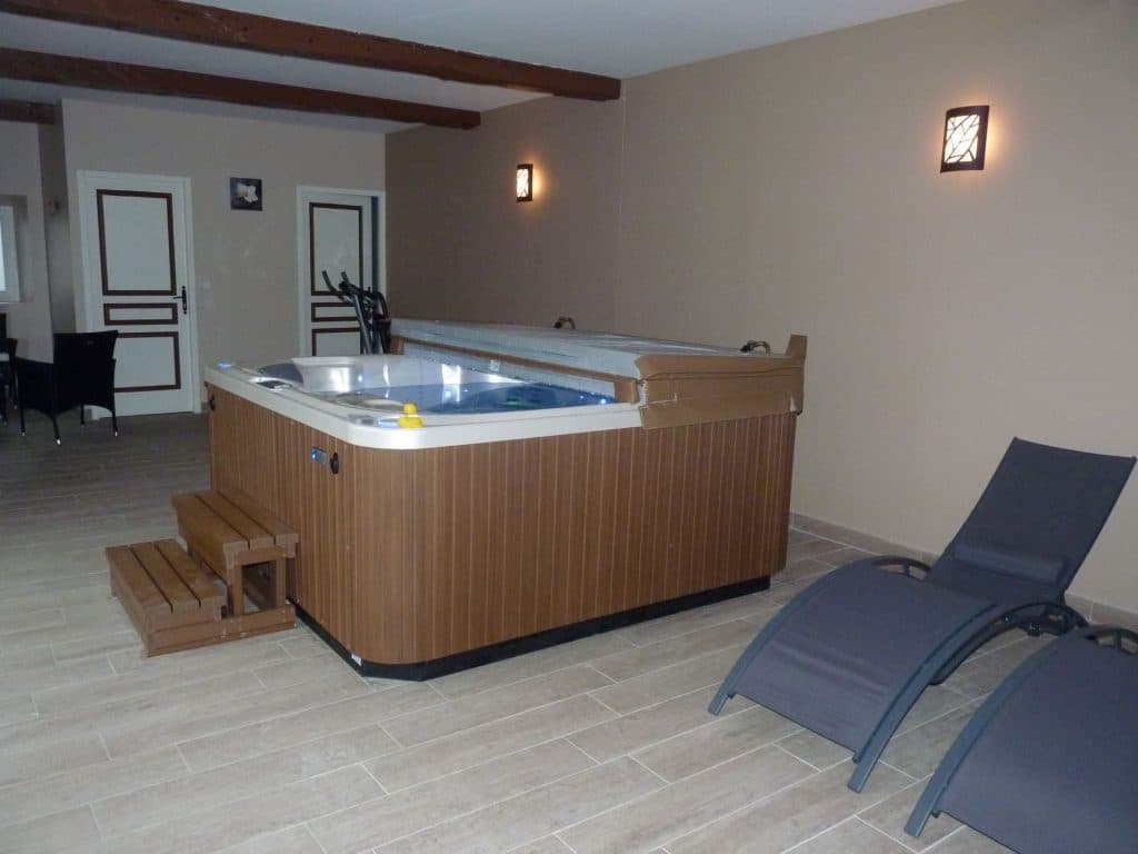 Garlin jacuzzi massage bien être
