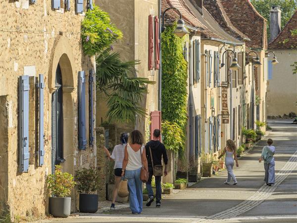 1 Morlanne village Tourisme Béarn Madiran © Courte Échelle 2025 -  M29A5963