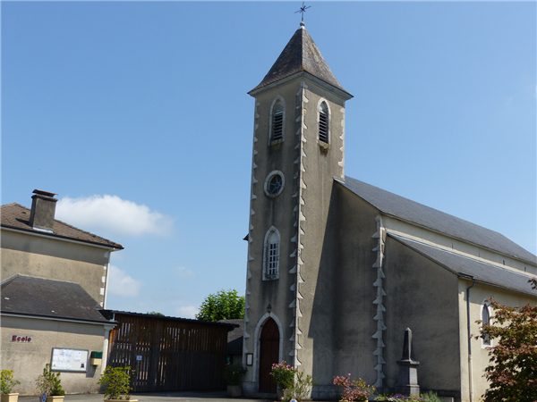 Ouillon randonnée chemin des bergers  église d'ouillon