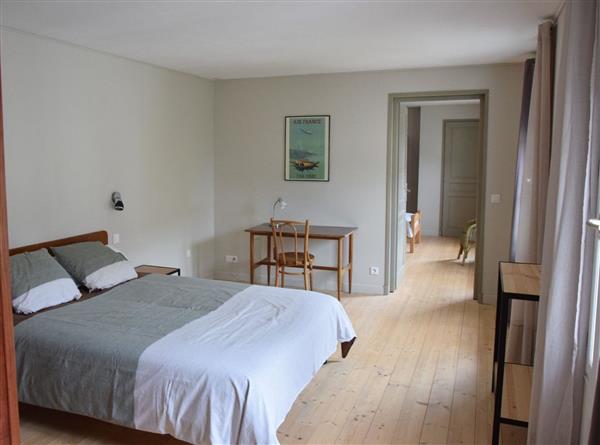 Garlin De l'autre côté chambres d'hôtes @ FAVRE