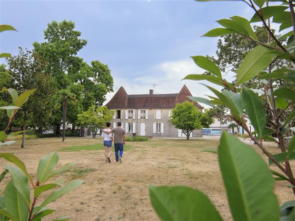 Garlin bastide parc maison hiton © Courte Échelle 2025 M29A9876 Tourisme Béarn Madiran