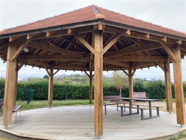 Mialos aire pique-nique jeux crédit Coteaux Béarn Madiran (1)