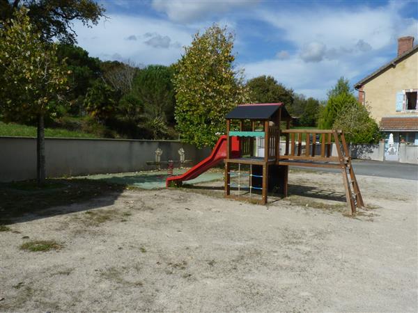 Taron eglise credit tourisme bearn madiran 2025 (21)