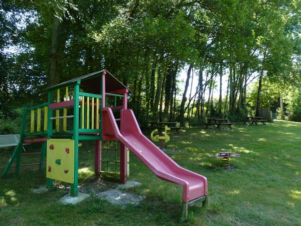 lembeye aire pique-nique verger credit tourisme bearn madiran 2024 (15)